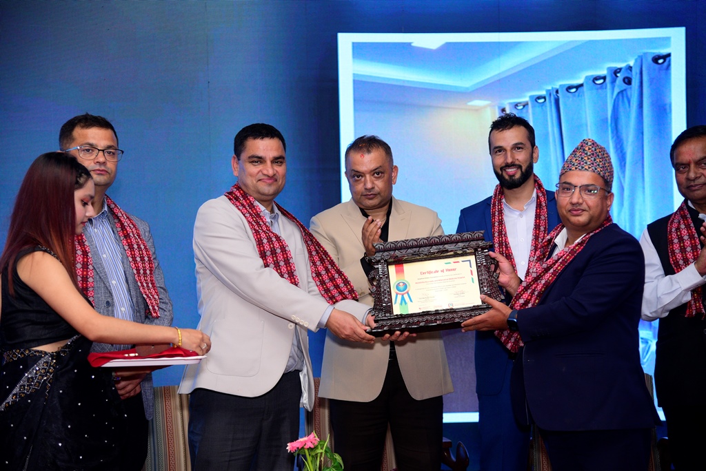 health award 2082 (19).JPG